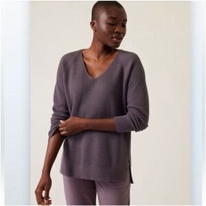 Athleta Purple Knitted V Neck Pullover Sweater Women Size Small Hanover Lilac